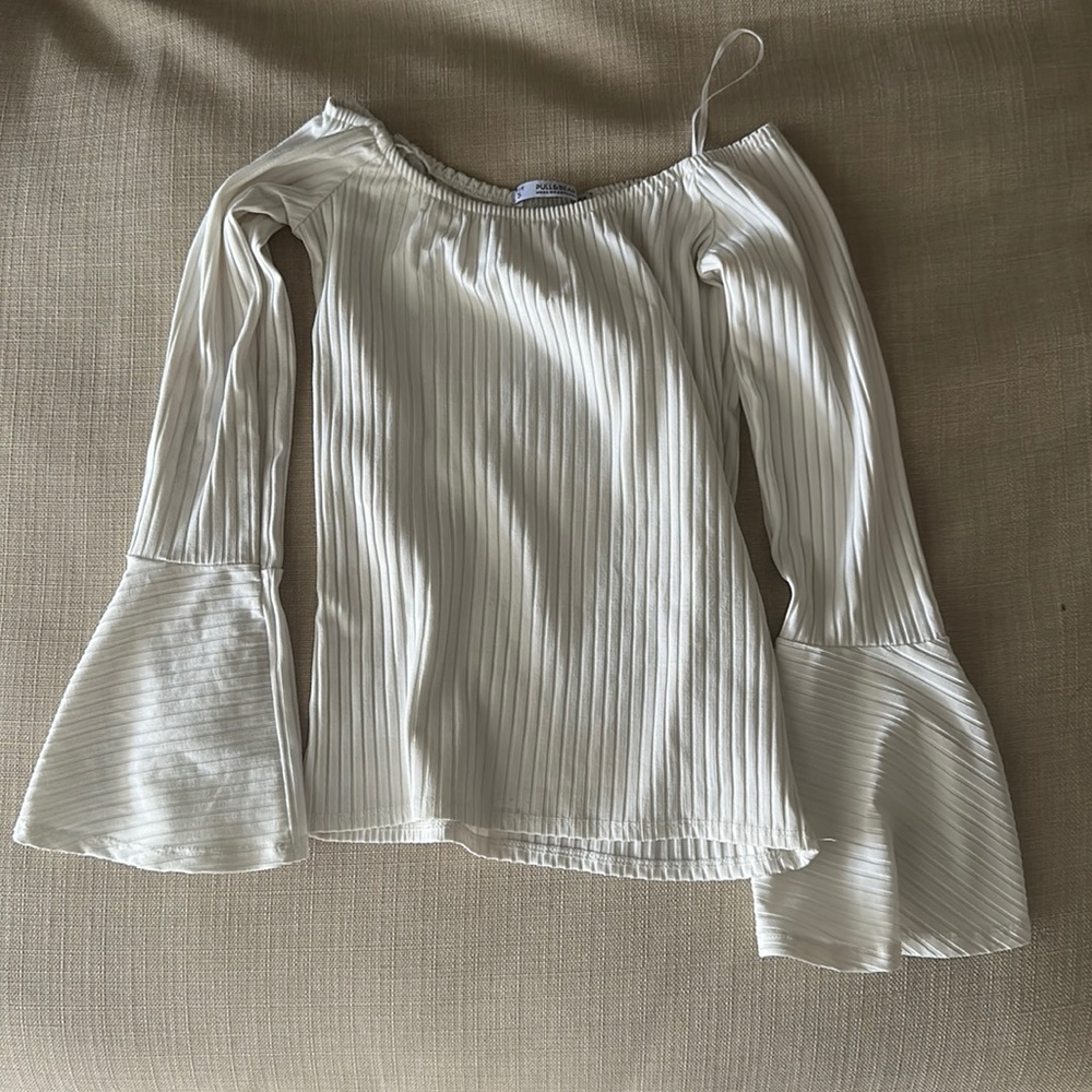 Pull and bear off shoulder top